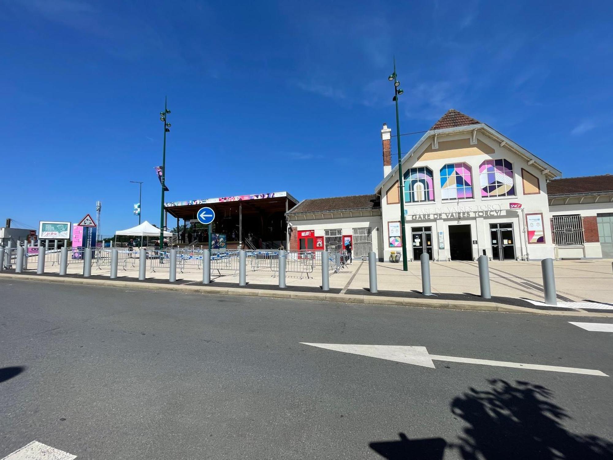Chambre Climatisee, Entre Paris Disneyland, Au Coeur Des Jeux Olympiques Canoe-Kayak, Vaires-sur-Marne Exterior photo